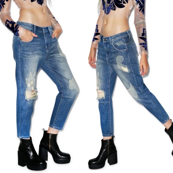 WILDFOX Distressed Cropped Denim - Picture 2 of 8